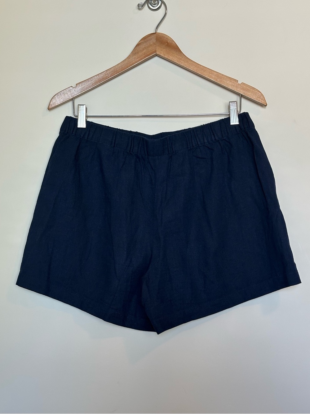 Banana Republic Linen Blend Pull On Navy Women's Shorts - Picture 4 of 8